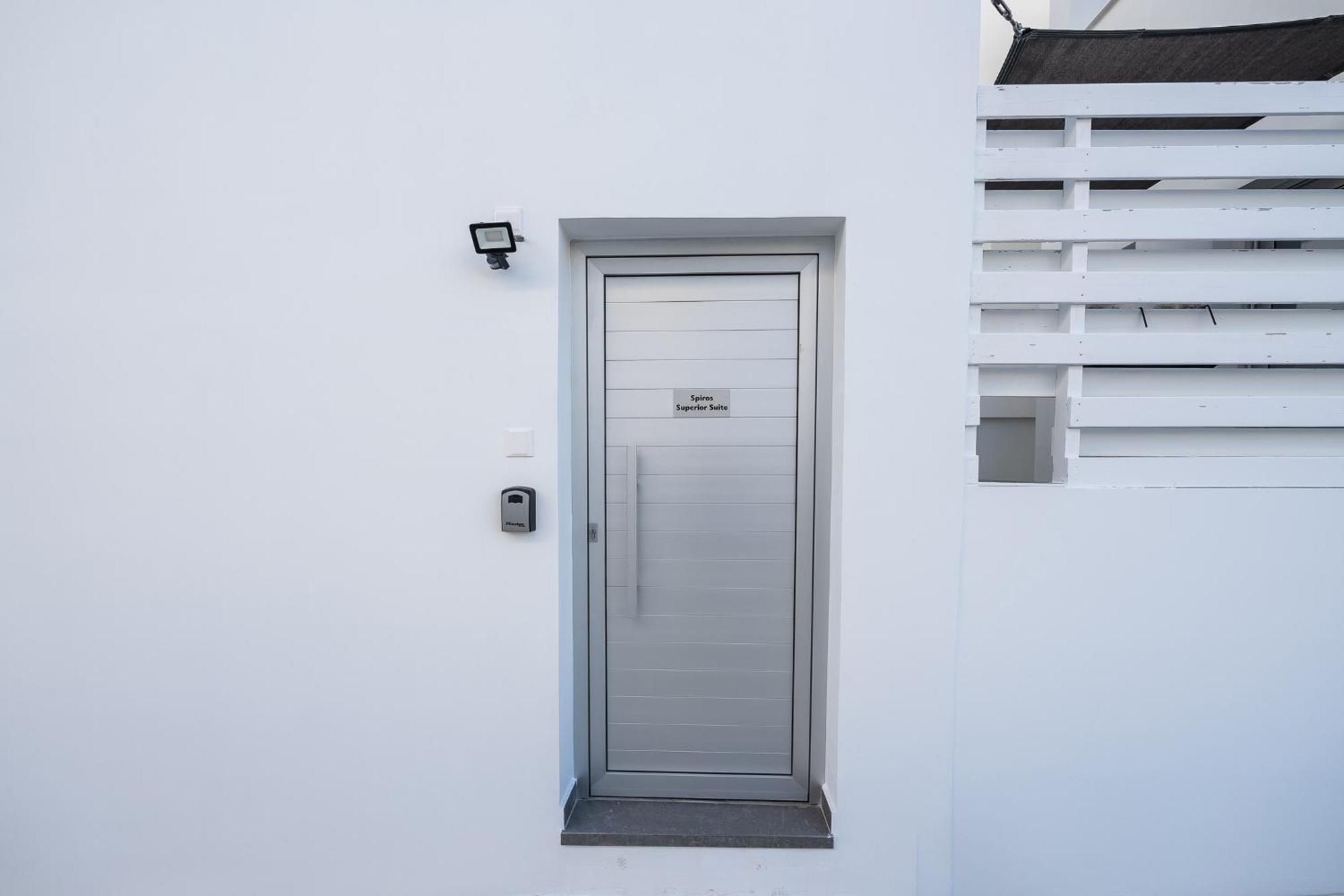 Spiros Luxury Apartments Ayia Napa Eksteriør billede